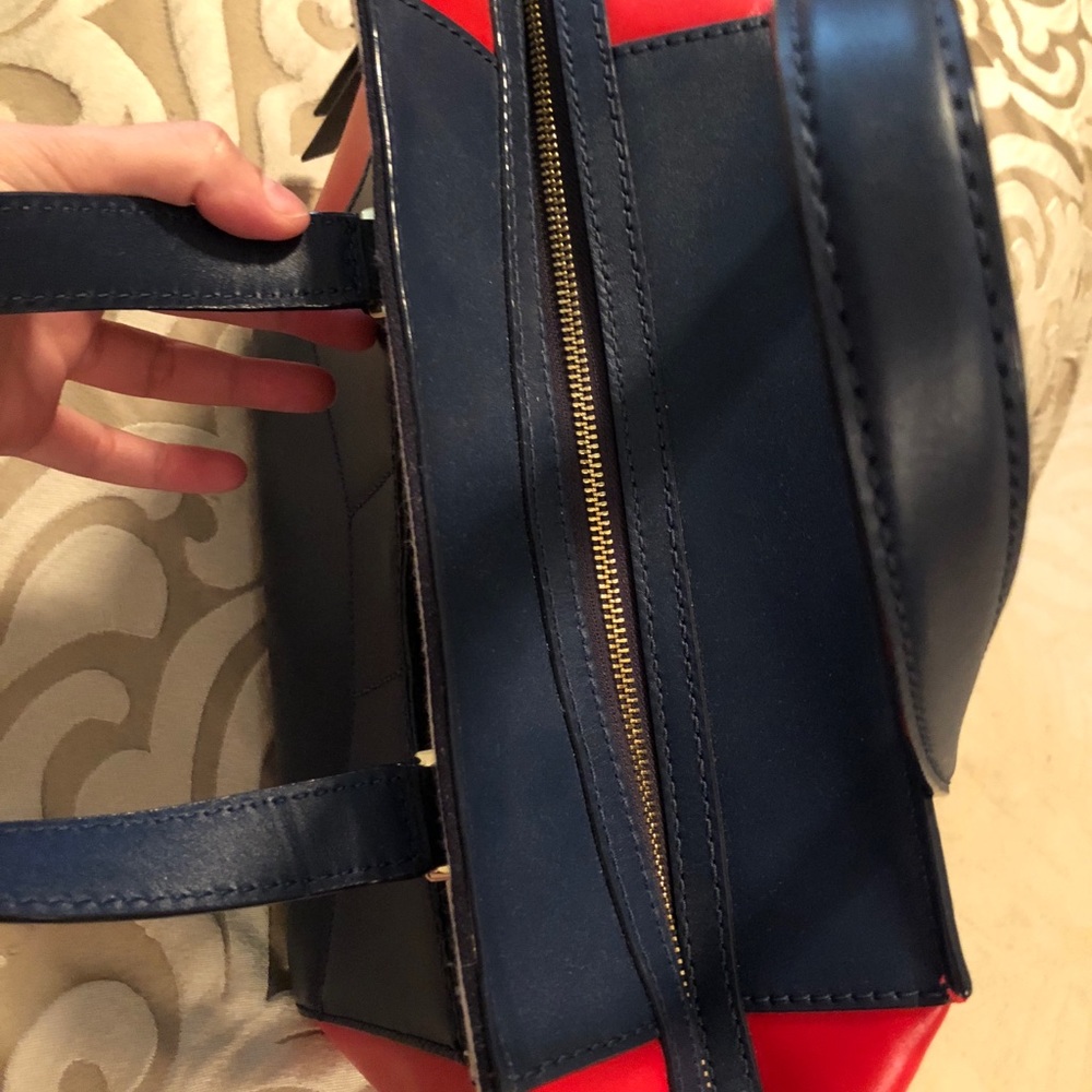 Kate Spade Satchel - Picture 5 of 5